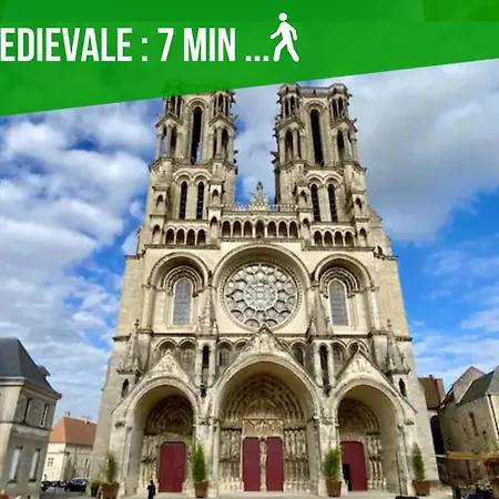 Le Belle Vue St Marcel * 拉昂