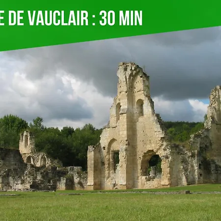 Le Belle Vue St Marcel Apartment *